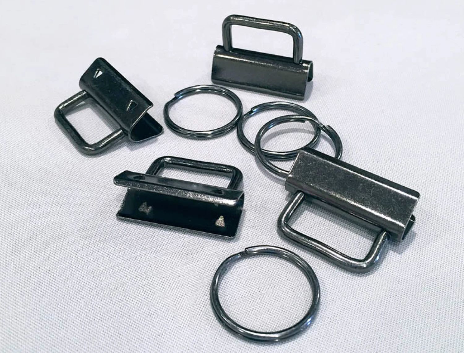 Key Fob Hardware Dark Slate 4ct, Lazy Girl Designs