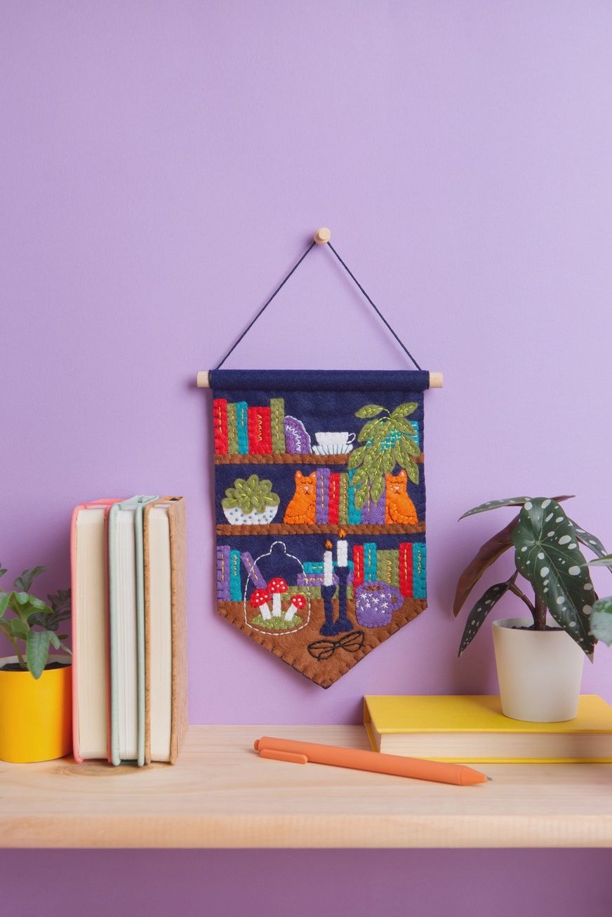 Book Lover Pennant, Felt Craft Embroidery Kit