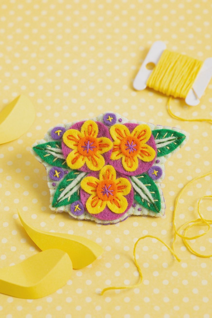 Penelope Flower Brooch Felt Craft Kit