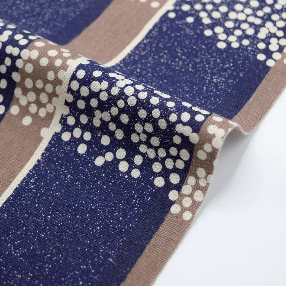 echino Field Cotton Linen Sheeting - Navy x Beige by Kokka