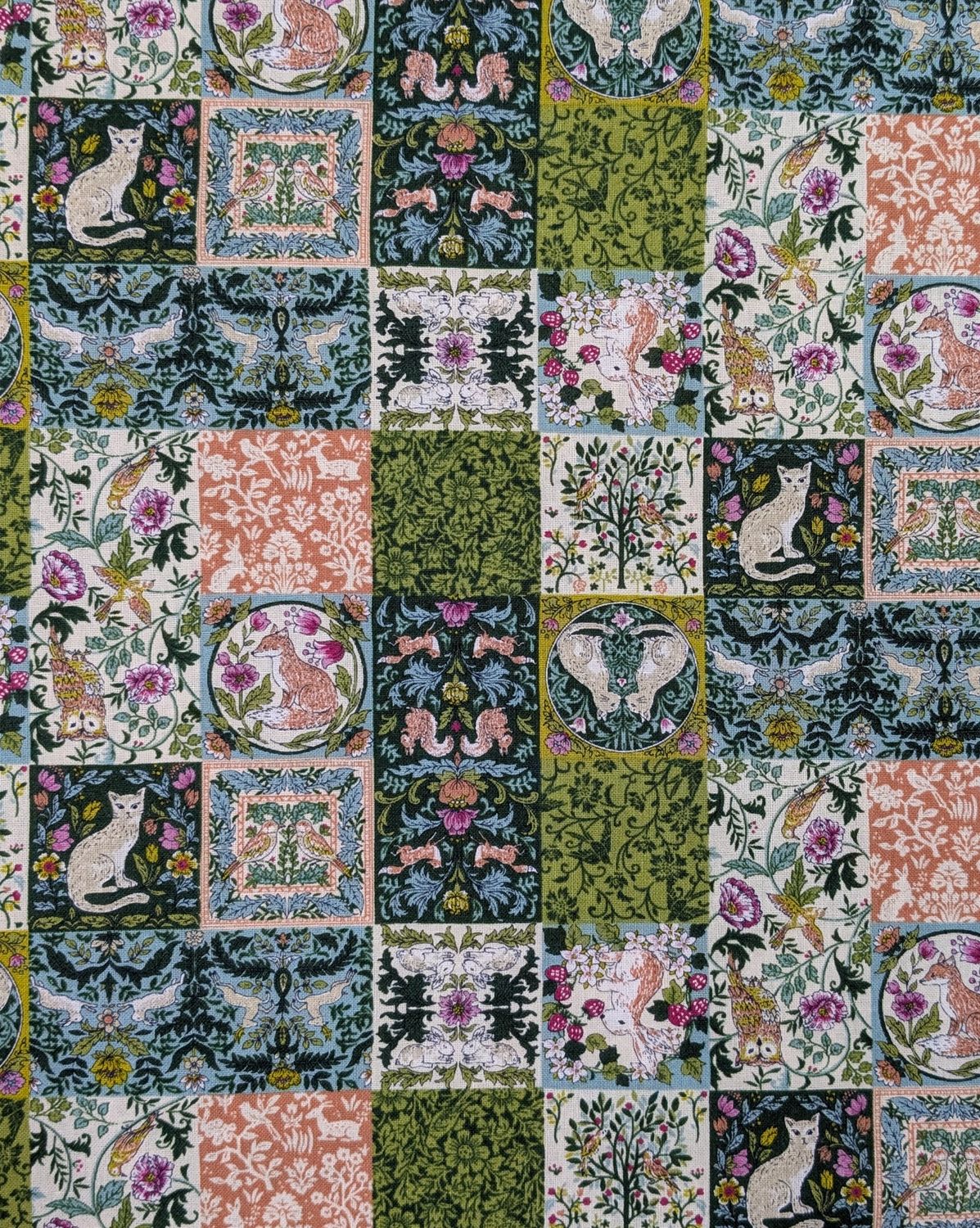 Wildlife Forest Vignette Check, Cotton Sheeting in Green, Japanese Import