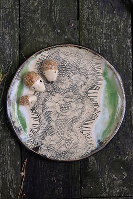 Talerzyk z Jeżykami