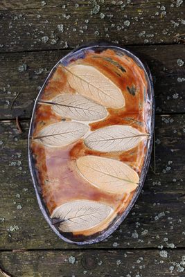 Talerzyk z liśćmi szałwii