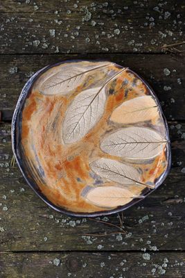 Talerzyk z liśćmi szałwii