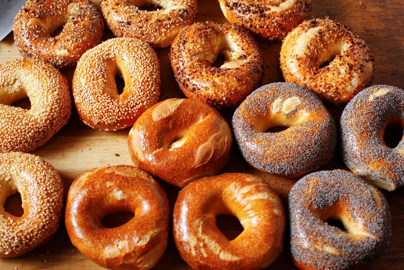 Bagel platter serves 10