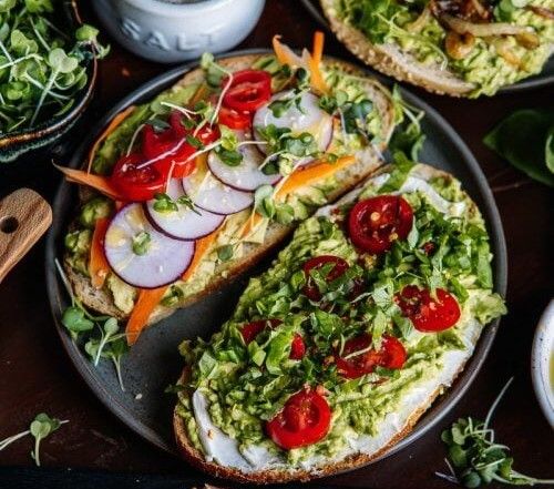 Avocado toast bar serves 10 Avocado toast bar serves 10
