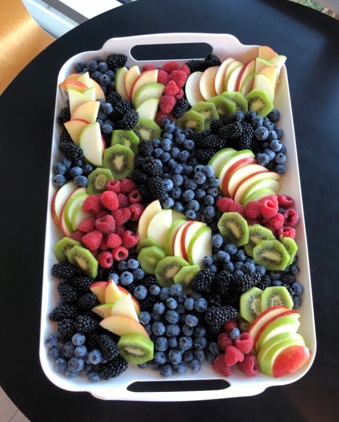Fruit Platter (serves 20 ) Fruit Platter (serves 20 )