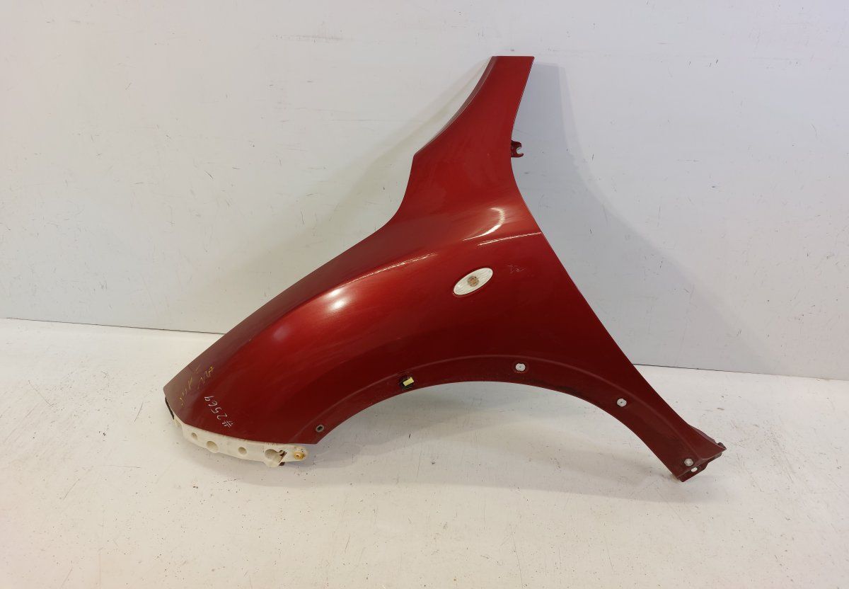 Fender Front Left NISSAN JUKE I (F15) (2010-2019)