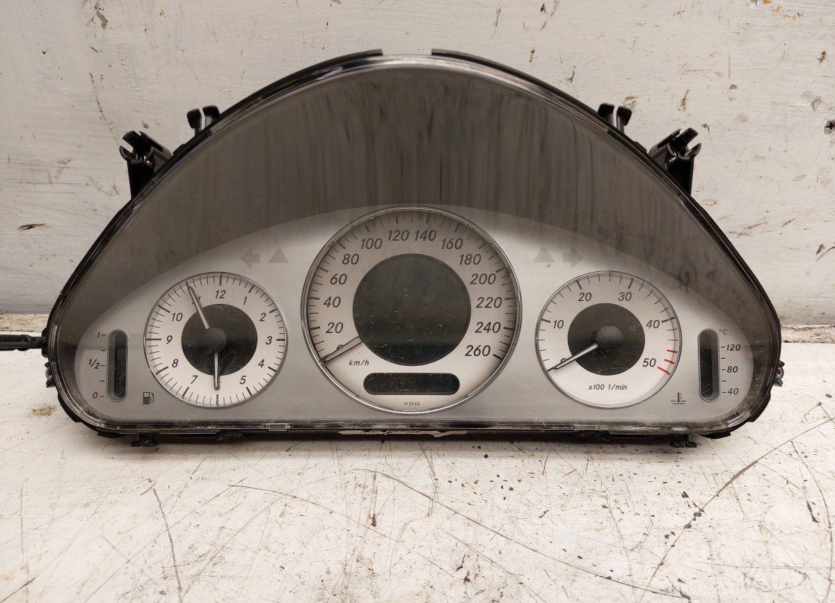 Instrument Cluster MERCEDES-BENZ E-CLASS (W211) (2002-2009)