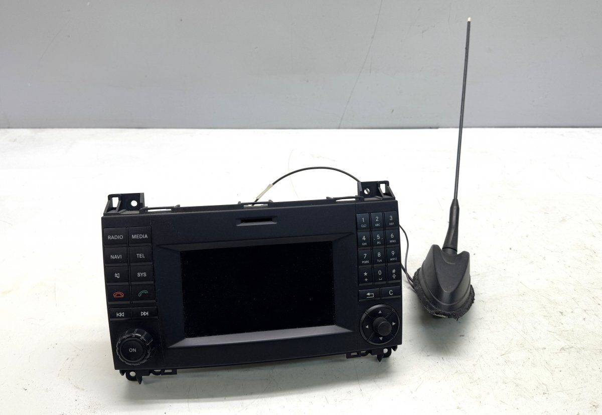 9069006200 A9069014101 Radio VW CRAFTER I (2E) (2006-2016)
