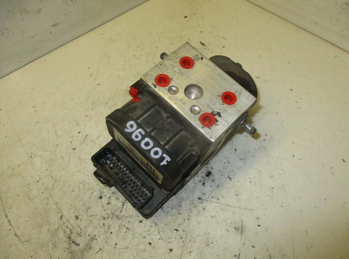 0265216928 ABS hydraulic unit / pump KIA SORENTO I (JC) (2002-2009)