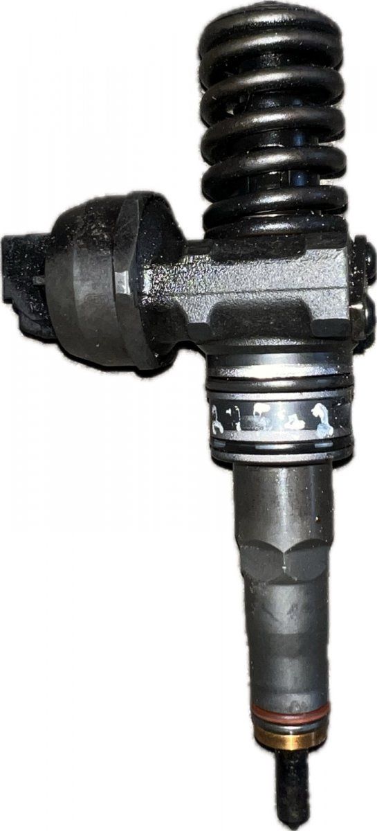 038330073AG Fuel Injector VW GOLF V (1K) (2003-2009)