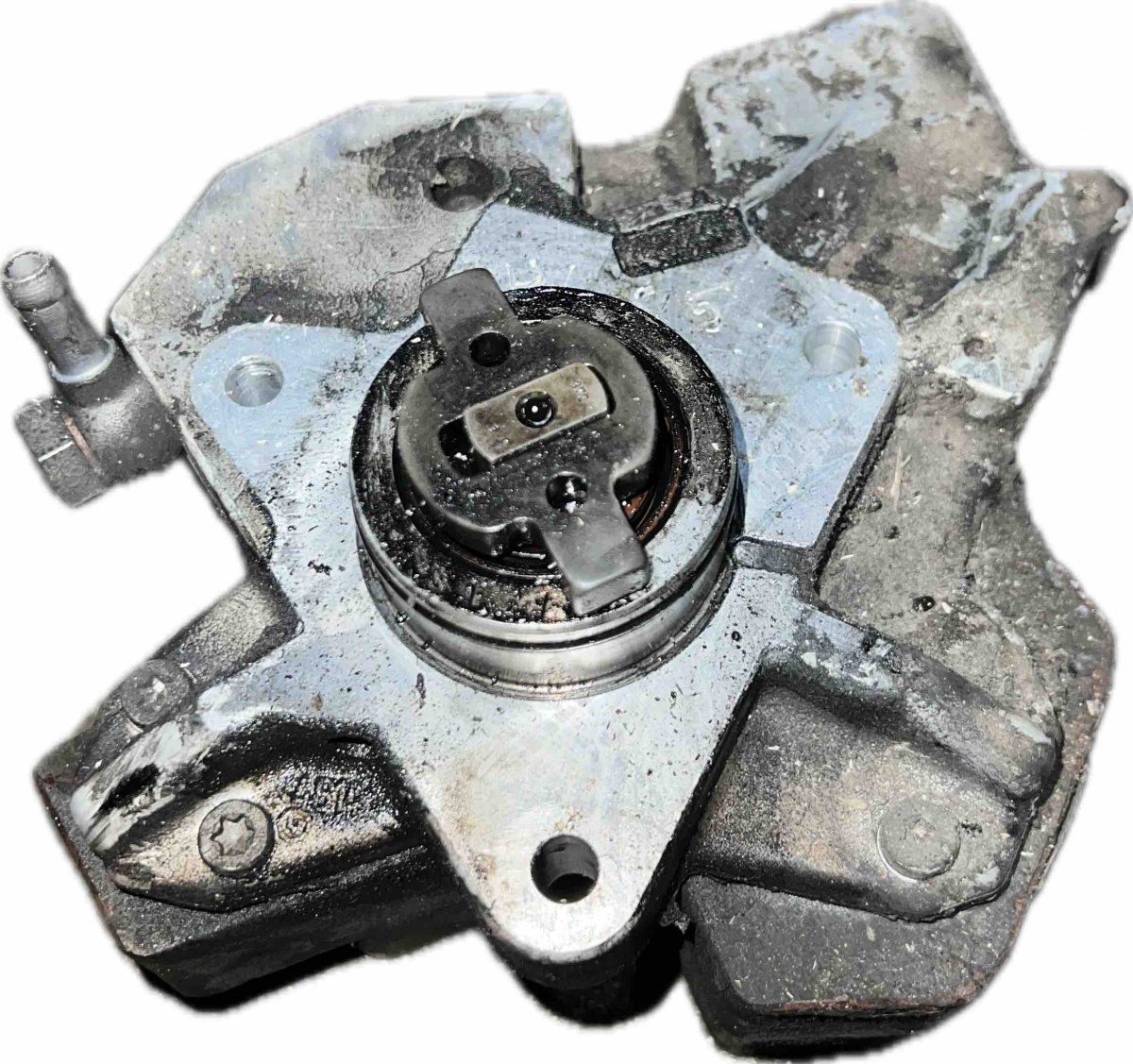 Fuel injection pump, diesel VOLVO V70 III (BW) (2007-2016)