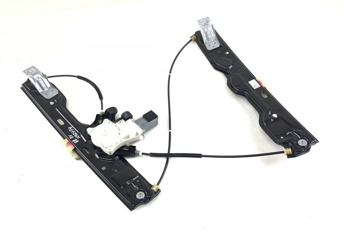 LR137688 Window Regulator Compl. front left LAND ROVER EVOQUE II (L551) (2018-)