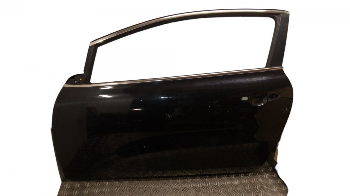 Door Front Left KIA CEE'D II (JD) (2012-2018)