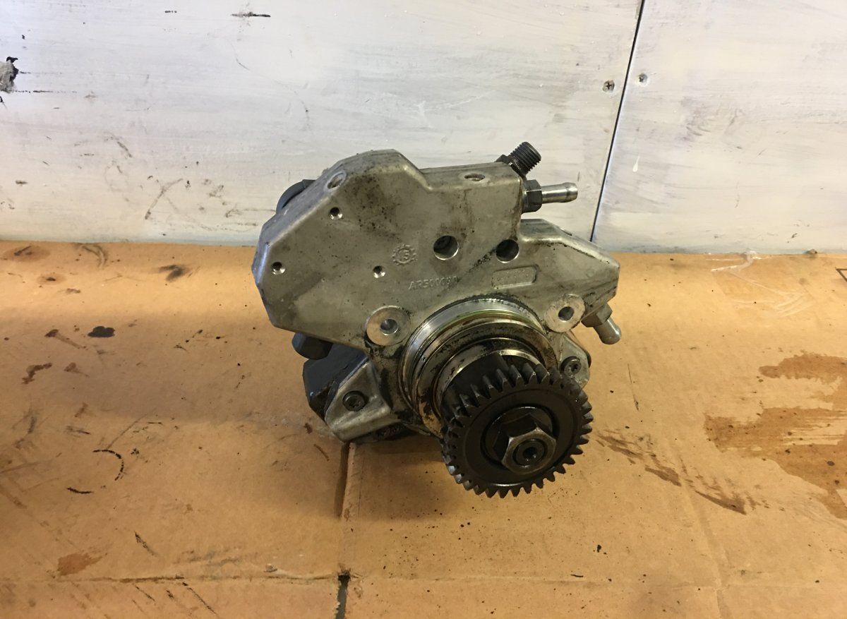 Fuel injection pump, diesel MERCEDES-BENZ E-CLASS Coupe (C207) (2009-2016)