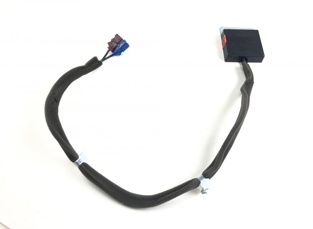 282125JU0B Aerial amplifier / control unit NISSAN NAVARA III / NP300 (D23) (2014-)