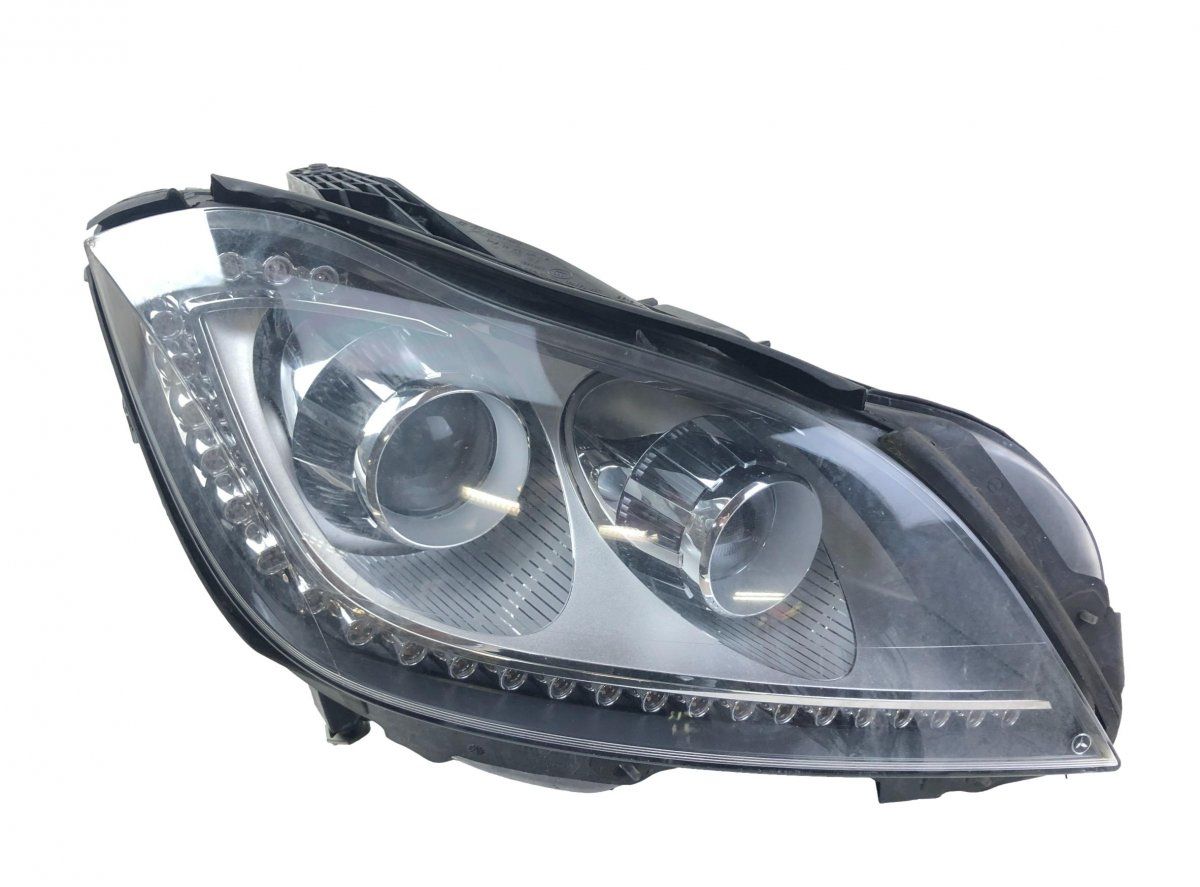 A2188204461 Headlight right MERCEDES-BENZ CLS (C218) (2011-2017)