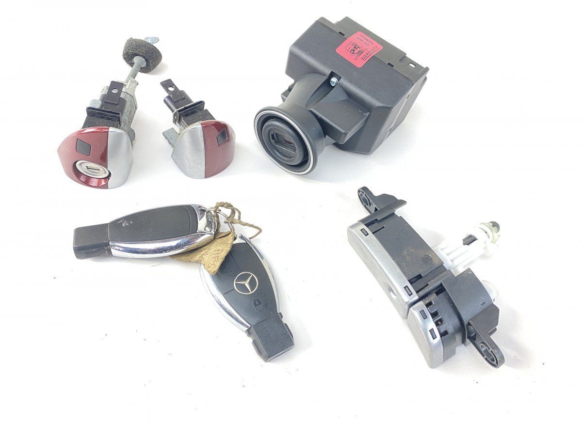 A2305452308 Ignition switch lock (ignition barrel) MERCEDES-BENZ SL-CLASS (R230) (2001-2012)