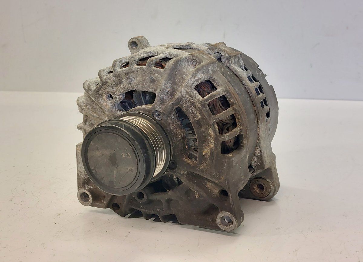A0009061903 0125711030 Alternator MERCEDES-BENZ B-CLASS (W246, W242) (2011-2018)