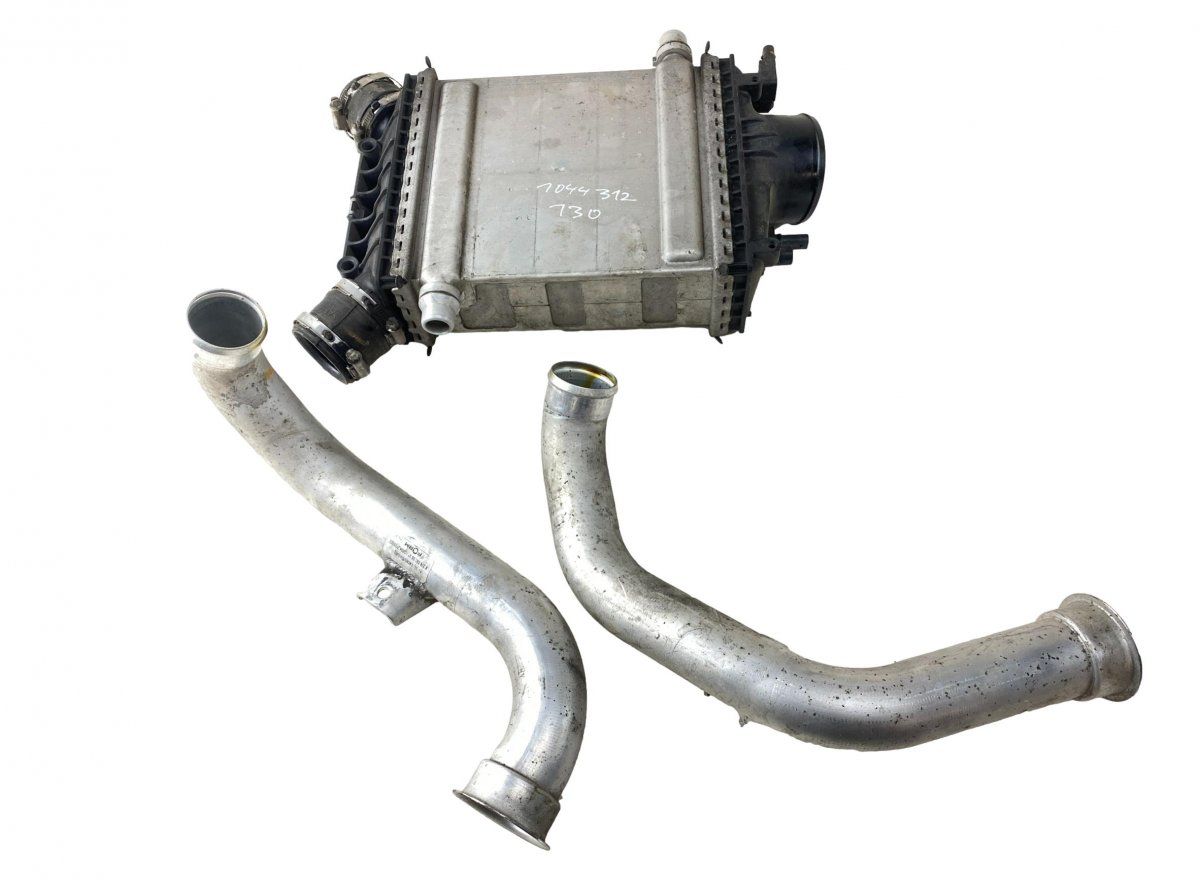 Z924005 Intercooler MERCEDES-BENZ C-CLASS (W205) (2013-2021)