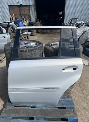 Door Rear  Left MERCEDES-BENZ GL-CLASS (X164) (2006-2012)