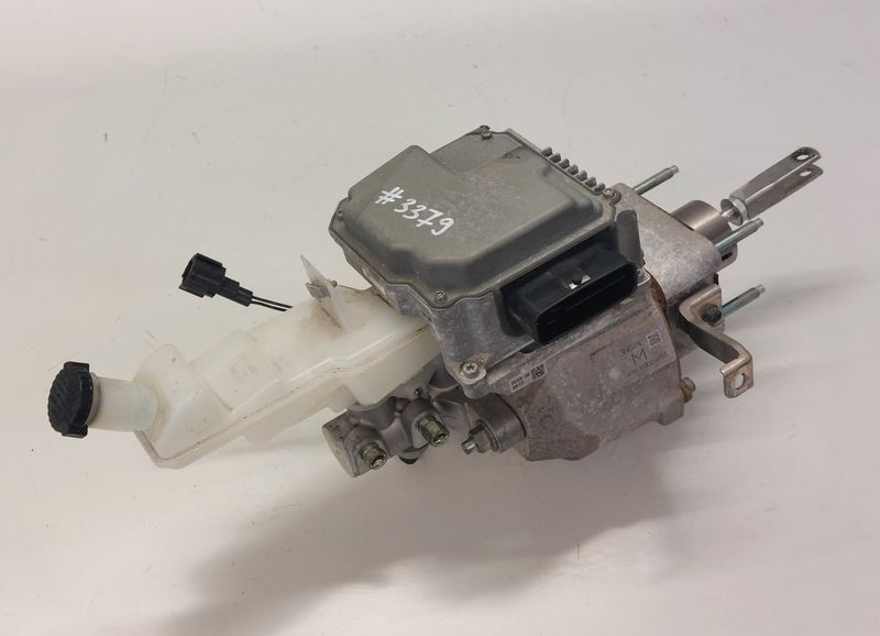 EAC1035-04A EAC103504A 47013100210103 3NG4A A9A000BA6 460073NG4A Brake Master Cylinder NISSAN LEAF I (ZE0) (2010-2017)