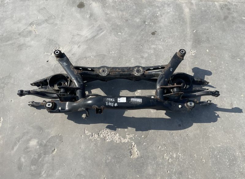 5Q0505235J Rear axle Beam SKODA SUPERB III (3V3, 3V5) (2015-2024)