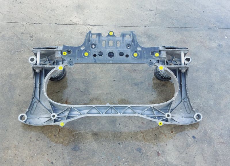 5120130130 Front Axle Beam LEXUS IS II (XE20) (2005-2013)