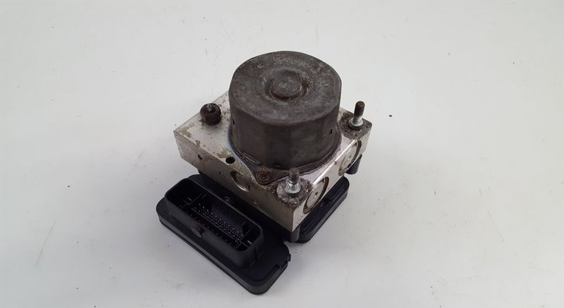 27536SG040 ABS hydraulic unit / pump SUBARU FORESTER (SJ) (2013-2018)