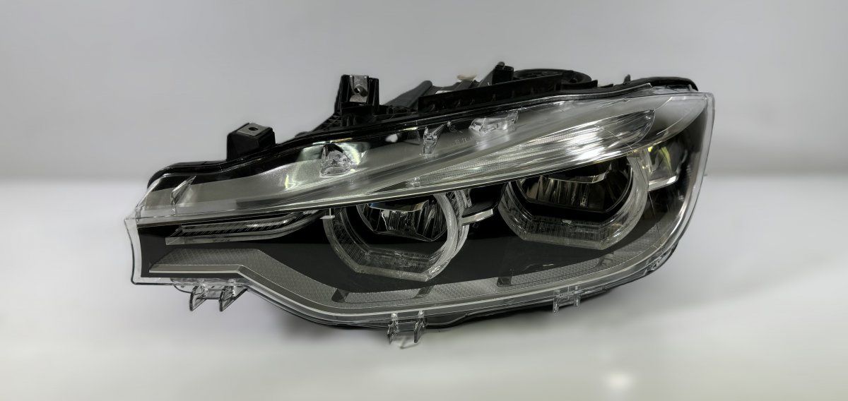 747130503 Headlight left BMW 3 (F30, F31, F34, F80) (2011-2019)