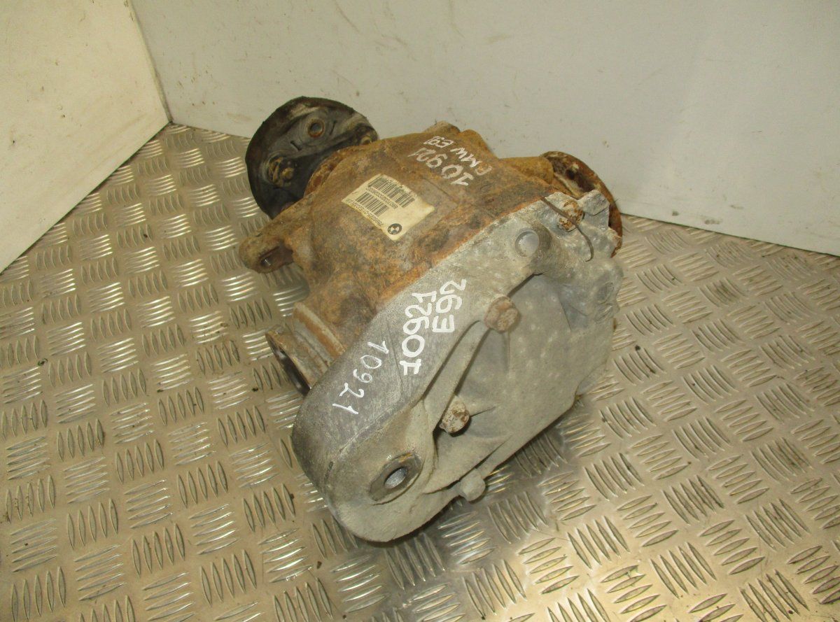 756622501 Rear axle differential BMW 3 (E90, E91, E92, E93) (2005-2011)