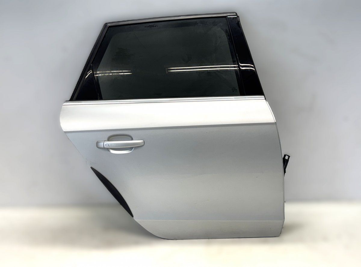8K9833052D Door Rear Right AUDI A4 / A4 ALLROAD (B8) (2007-2015)