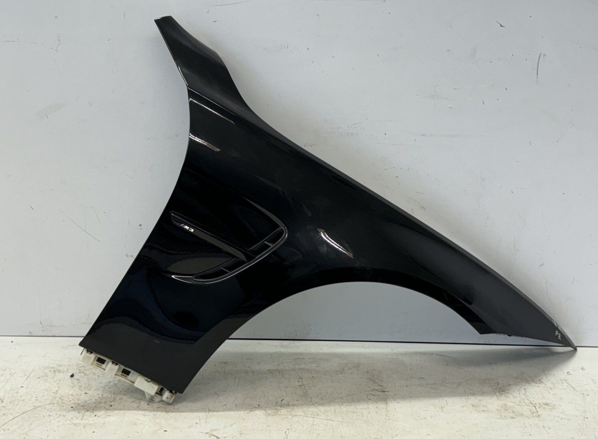 41358066916 Fender Front Right BMW 3 (F30, F31, F34, F80) (2011-2019)