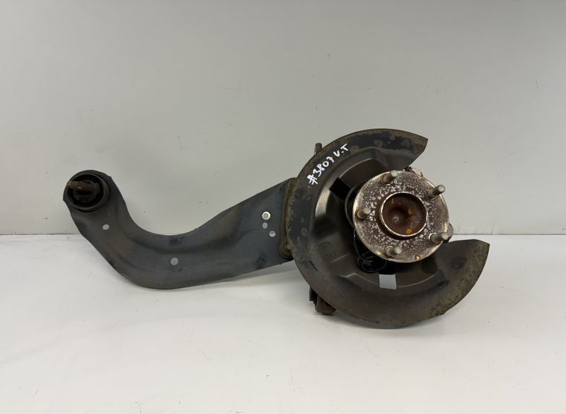 B45A-26-12X B45A-28-250 B45A2612X B45A28250 Wheel bearing housing rear left MAZDA 3 III (BM) (2013-2018)