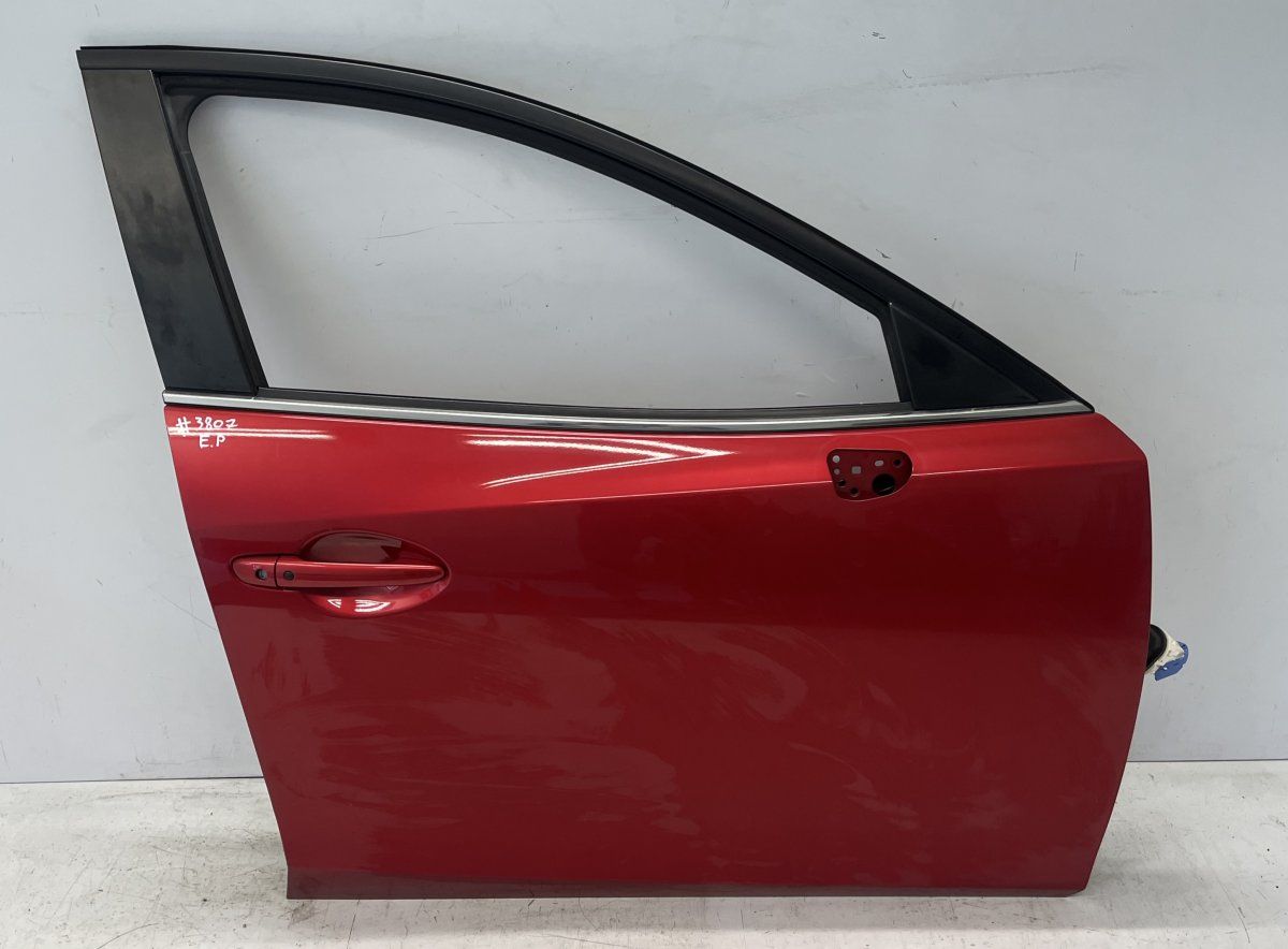 B45A58010 Door Front Right MAZDA 3 III (BM) (2013-2018)