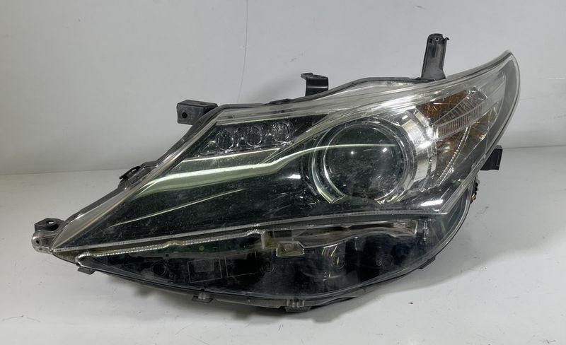 8115002E20 Headlight left TOYOTA AURIS (E18) 2012-2018