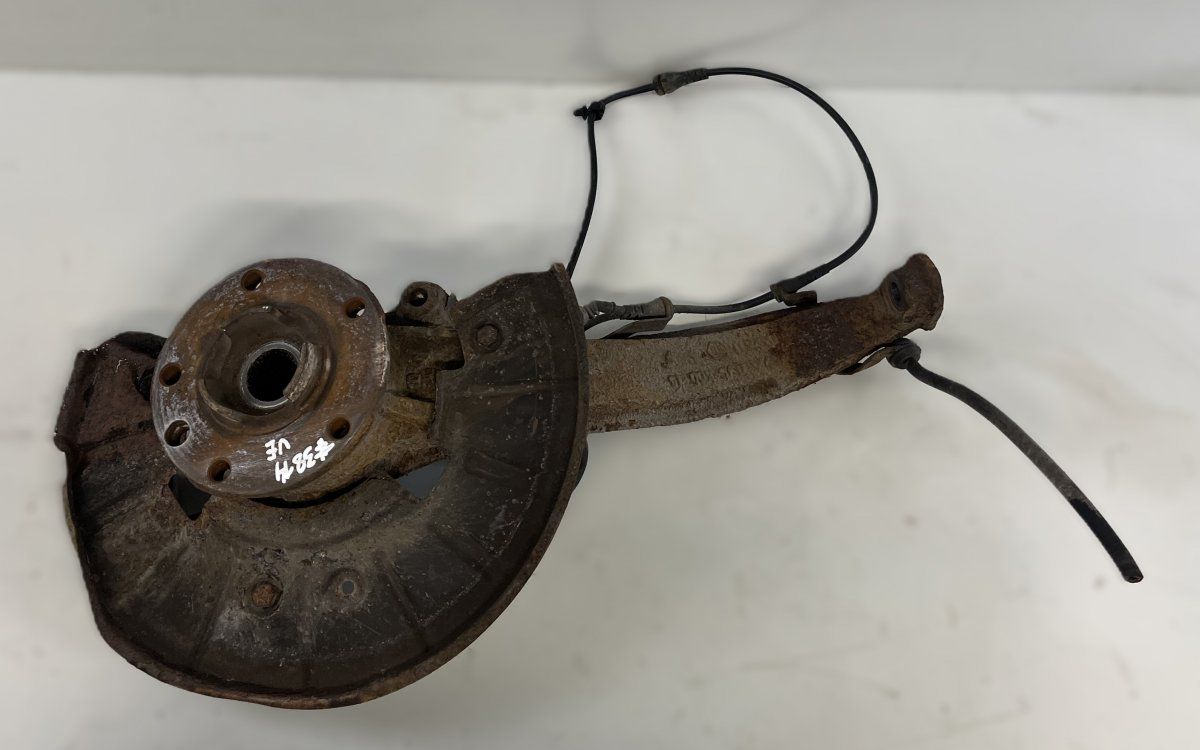 95534115510 Wheel bearing housing front left PORSCHE CAYENNE I (2002-2010)