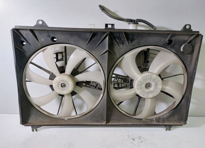 1671131570 1636131410 1636131430 4993003560 8925730100 Radiator Fan Electric LEXUS GS IV (2011-2020)