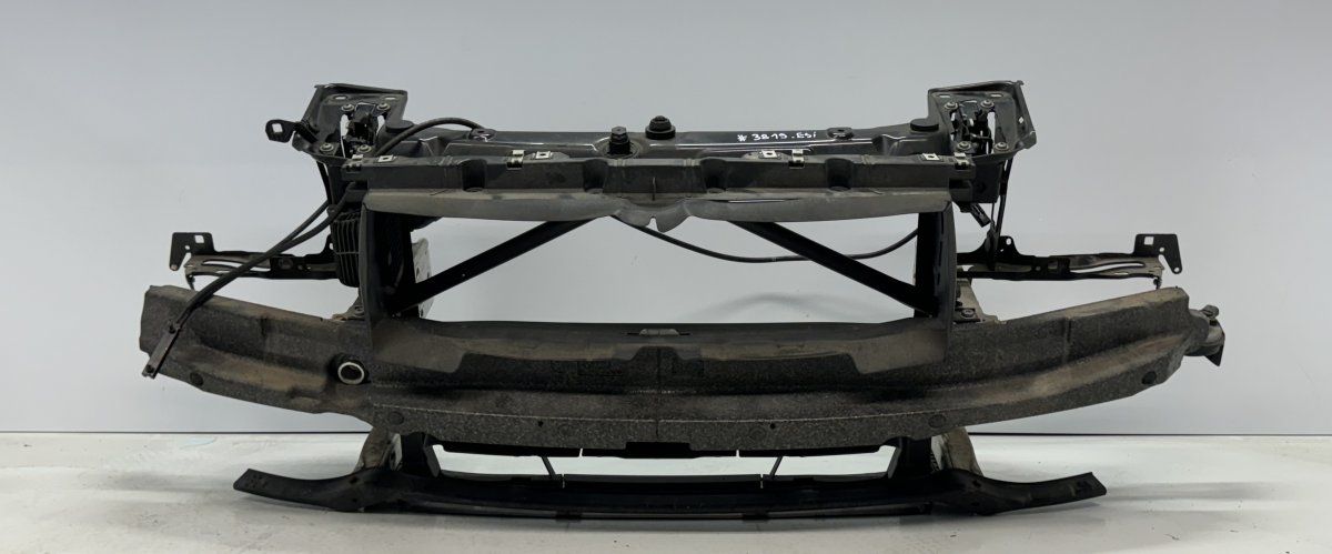 51647245786 51747245771 51117255393 51117245804 51117266191 51117266192 7245786 Front panel BMW 1 (F20, F21) (2011-2019)