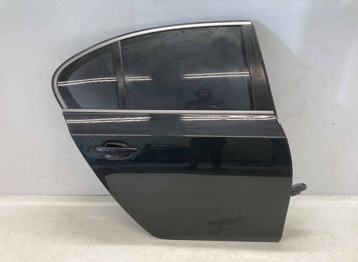 41527202342 7202342 Door Rear Right BMW 5 (E60, E61) (2003-2010)