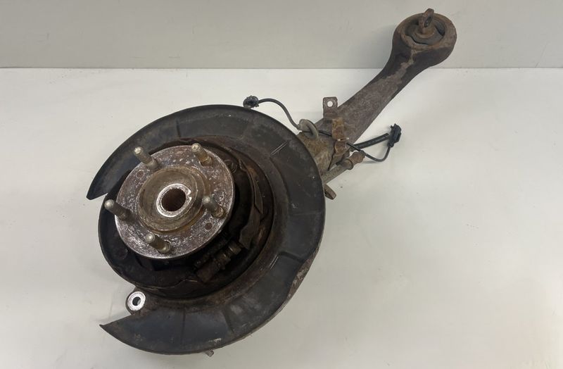 5175EF Wheel bearing housing rear right PEUGEOT 4007 (GP) (2007-2012)