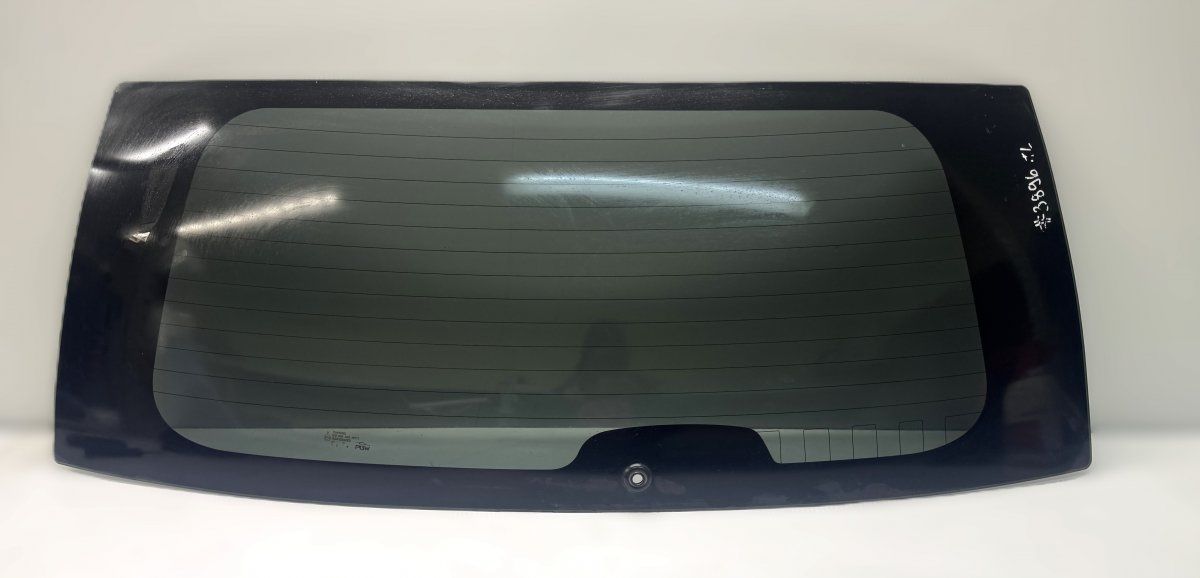 5020656AA Rear Window glass CHRYSLER VOYAGER V (RT) (2007-2016)
