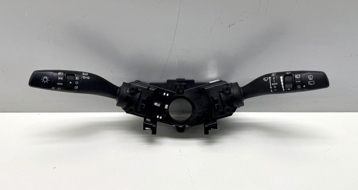 93404F1960 Indicator + wiper switch (stalk) KIA SPORTAGE IV (QL) (2015-2021)