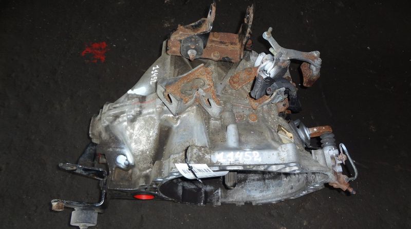 Gearbox TOYOTA AVENSIS (T250) (2003-2008)
