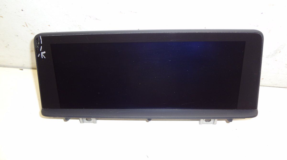 9259902 9259901 9281686 9292246 9281685 9292245 Dash screen BMW 1 (F20, F21) (2011-2019)