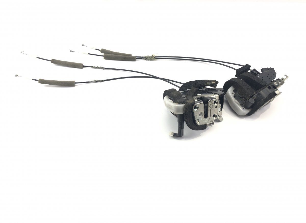 805001KA1A 805011KA1A Set of door locks (latches) NISSAN JUKE I (F15) (2010-2019)