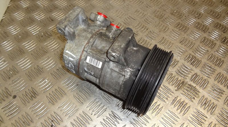 AC / aircon Compressor TOYOTA AVENSIS (T250) (2003-2008)