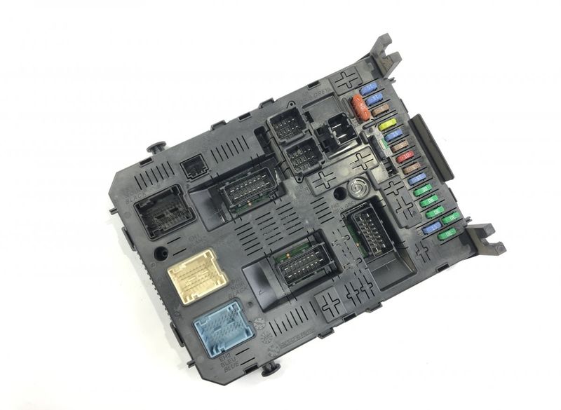 28121550-4A 21676031-5B Fuse box PEUGEOT 307 (2000-2007)