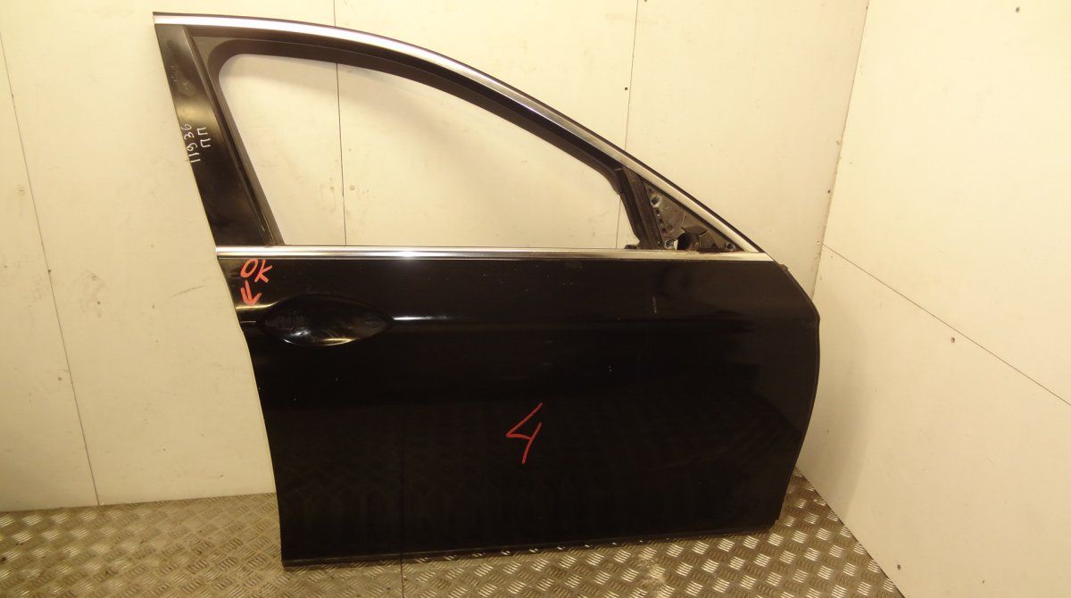 Door Front Right BMW 5 (F10, F11) (2010-2017)